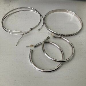3 pieces of 925 sterling, 2 earrings, 1 bracelet